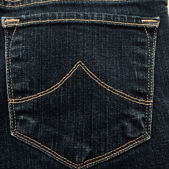 J Brand Women's Boot Leg 118 Mid Rise Jeans Size 31 - Picture 11 of 16